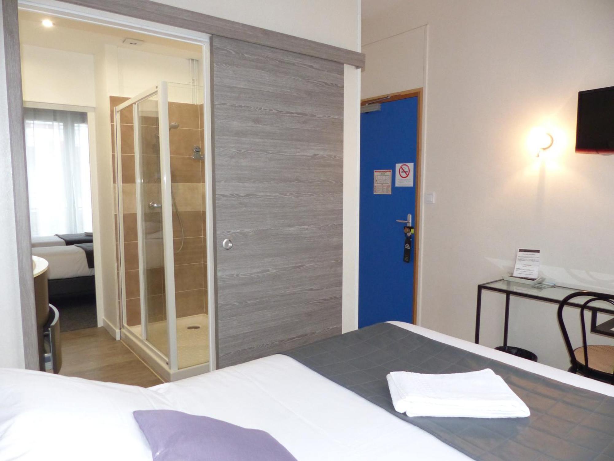 Hotel La Belle Etoile Saint-Nazaire  Buitenkant foto