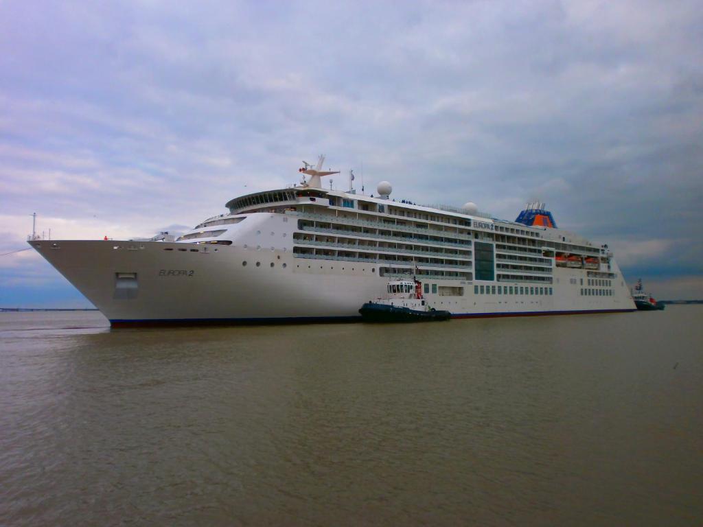 Hotel La Belle Etoile Saint-Nazaire  Buitenkant foto
