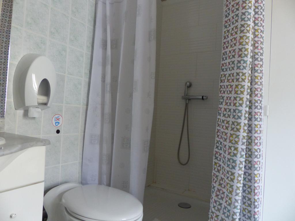 Hotel La Belle Etoile Saint-Nazaire  Buitenkant foto