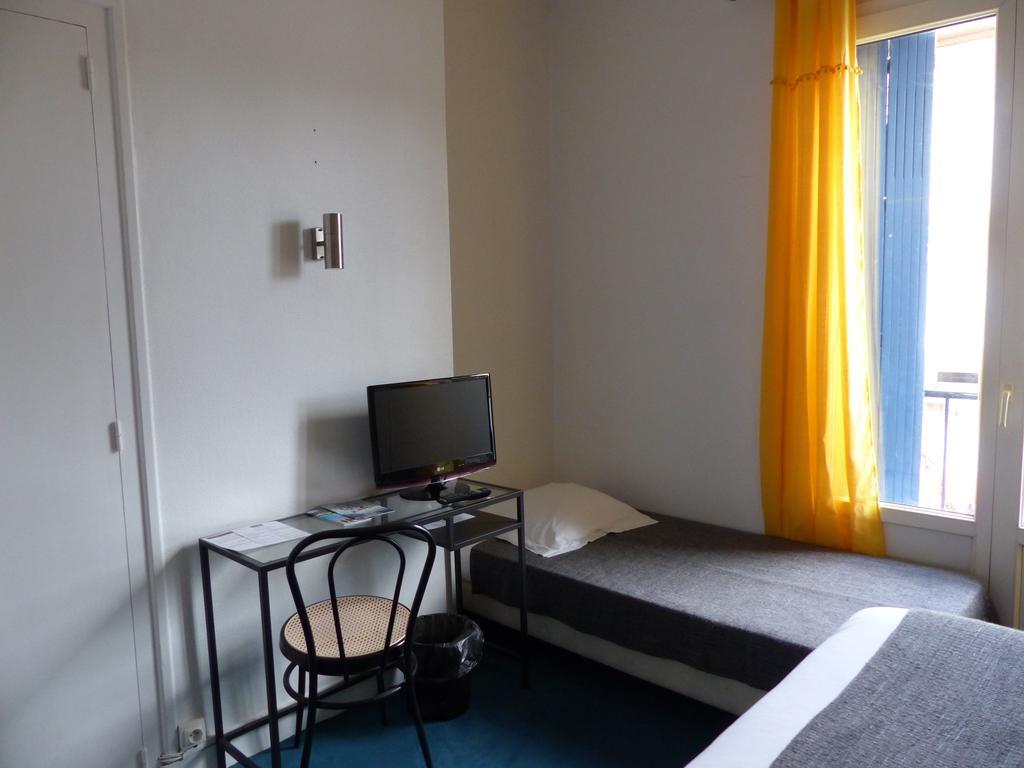 Hotel La Belle Etoile Saint-Nazaire  Buitenkant foto